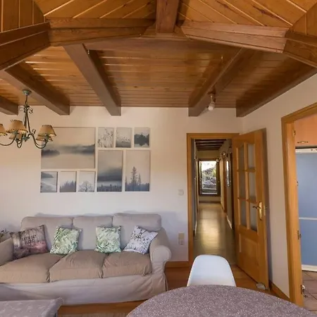 Tensina ❅ Acogedor Salon Y Gran Terraza Privada ❀ Daire