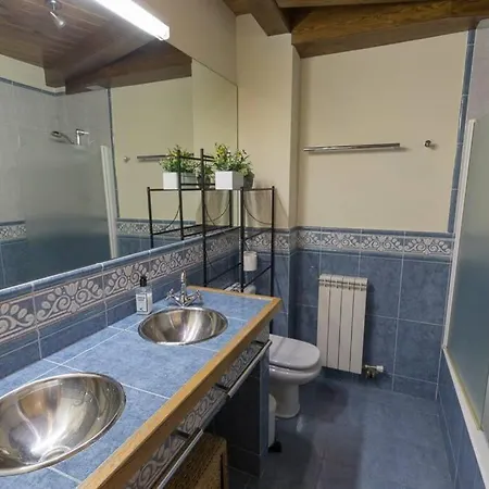 Tensina ❅ Acogedor Salon Y Gran Terraza Privada ❀ Lägenhet Sallent de Gállego