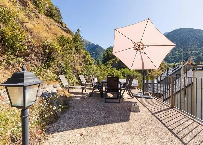 Tensina ❅ Acogedor Salon Y Gran Terraza Privada ❀ Sallent de Gállego